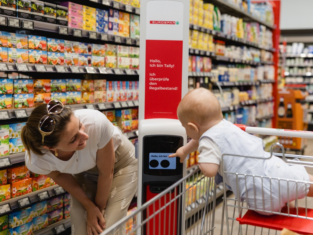 Introduction of an inventory robot at SPAR and INTERSPAR